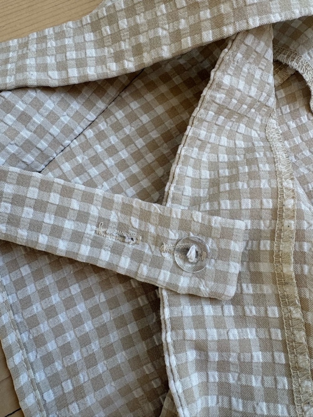 Lulus Tan and White Gingham Square-Neck Crop Top - Large - Picture 4 of 10